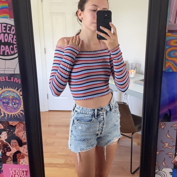 PACSUN [ME to WE] off-the-shoulder striped top !! - Picture 3 of 4